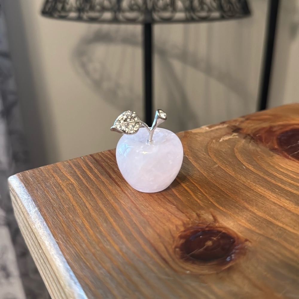 Rose Quartz Crystal Apple - Picture 4 of 4